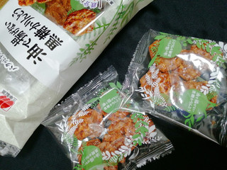 「三幸製菓 油で揚げない黒糖かりんとう 袋93g」のクチコミ画像 by comocoさん