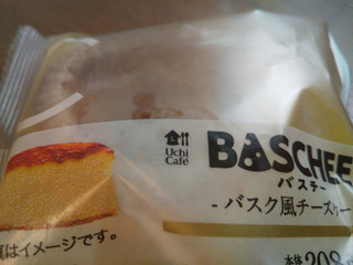 「ローソン Uchi Cafe’ SWEETS バスチー バスク風チーズケーキ」のクチコミ画像 by レビュアーさん