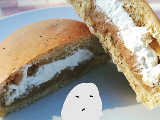 「セブンプレミアム ミルクティー＆ホイップクリームパン 袋1個」のクチコミ画像 by レビュアーさん