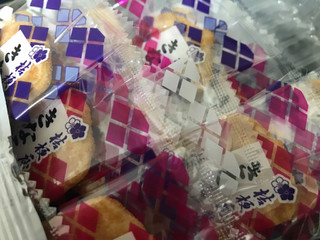 「岩塚製菓 きな粉餅 桔梗信玄餅味 袋18枚」のクチコミ画像 by レビュアーさん