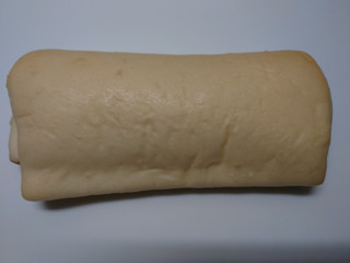 「ヤマザキ モッチハムチーズパン 袋1個」のクチコミ画像 by レビュアーさん