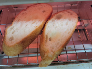 「ヤマザキ 塩バターフランスパン 袋7枚」のクチコミ画像 by レビュアーさん