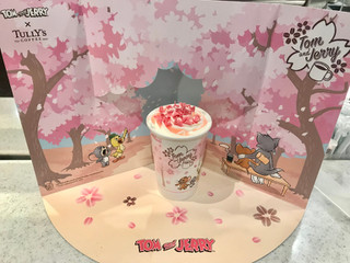 「タリーズ トムとジェリー 桜舞う苺カフェラテ」のクチコミ画像 by やにゃさん