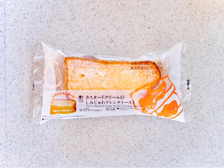 「ローソン Uchi Cafe’ カスタードクリームのしみじゅわフレンチトースト」のクチコミ画像 by むぎっこさん