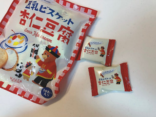 「カルディ 豆乳ビスケット杏仁豆腐 袋10個」のクチコミ画像 by こつめかわうそさん