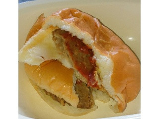 ヤマザキ ハンバーガー 完熟トマトソース＆粒マスタード