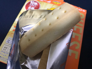 チーズ？🧀 - トップバリュ ベストプライス ライトミールブロック