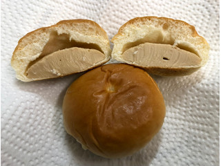 「ヤマザキ 薄皮 ローストアーモンド クリームパン 袋5個」のクチコミ画像 by SANAさん
