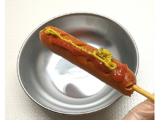 「ミニストップ やみつキッチン 激辛ハリッサフランク」のクチコミ画像 by くまプップさん