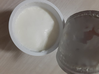 「雪印メグミルク 栗原さんちのおすそわけ ミルク大好きパンナコッタ カップ85g」のクチコミ画像 by もこもこもっちさん