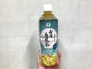 「ファミリーマート 香り華やか 台湾烏龍茶 600ml」のクチコミ画像 by 千尋の彼氏さん