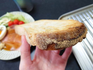 「タカキベーカリー 石窯イギリスパン 石臼挽き小麦 袋3枚」のクチコミ画像 by しろねこエリーさん
