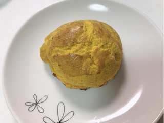 「セブン-イレブン パイ饅頭かぼちゃ」のクチコミ画像 by こつめかわうそさん