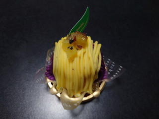 「シャトレーゼ 金時芋と紫芋のモンブラン」のクチコミ画像 by しろねこエリーさん