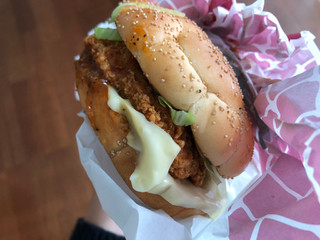 「マクドナルド ケバブ風チキンバーガー」のクチコミ画像 by こつめかわうそさん