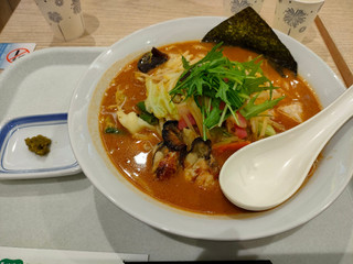 「リンガーハット かきちゃんぽん かき2個入り 麺増量1.5倍」のクチコミ画像 by 麺好きオヤジさん