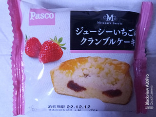 「Pasco ジューシーいちごのクランブルケーキ 袋1個」のクチコミ画像 by ゆるりむさん