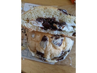 チョコチップメロンパン
