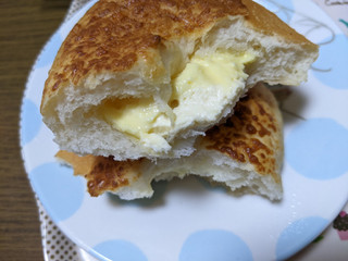 「第一パン とろける4種のチーズフランス」のクチコミ画像 by banさん