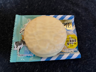 「ロッテ チョコパイ ミルクソフトクリーム 袋1個」のクチコミ画像 by ねこねこりんさん