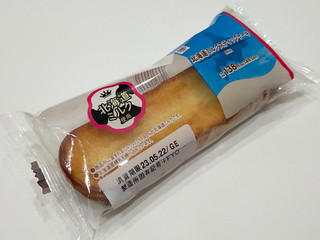 「ミニストップ MINISTOP CAFE 北海道ミルクスティックケーキ」のクチコミ画像 by ばぶたろうさん