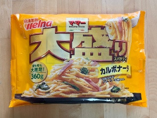 マ・マー 大盛りスパゲッティ カルボナーラ