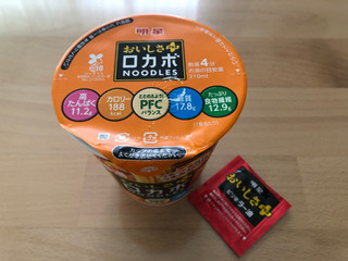 「明星食品 ロカボNOODLESおいしさプラス ピリ辛酸辣湯 カップ58g」のクチコミ画像 by こつめかわうそさん