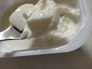 「明治 TANPACTヨーグルト 脂肪0 甘さひかえめ カップ180g」のクチコミ画像 by ぴのこっここさん