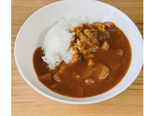 高評価】「チキンカレー！ - ハウス カリー屋 チキンカレー 中辛」の