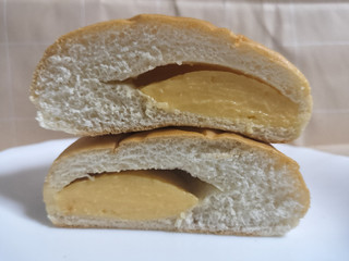 「Pasco 低糖質クリームパン 袋1個」のクチコミ画像 by ゆるりむさん