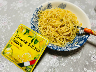「カルディ オリジナル 塩レモンパスタソース 袋30g」のクチコミ画像 by merumoさん
