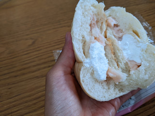 「ヤマザキ ももパン 袋1個」のクチコミ画像 by レビュアーさん