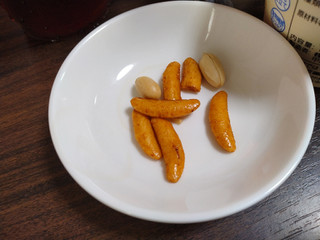「亀田製菓 亀田の柿の種 チャムス オリジナル バーベキュー味 6袋」のクチコミ画像 by ぴのこっここさん