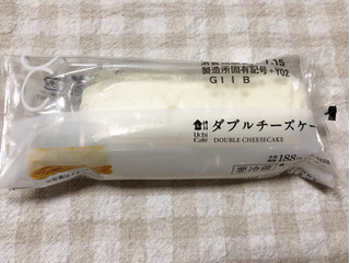 「ローソン Uchi Cafe’ ダブルチーズケーキ」のクチコミ画像 by nagomi7さん