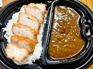 「ローソン まちかど厨房 新宿中村屋監修 カツカレー」のクチコミ画像 by ビールが一番さん