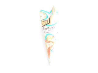 「江崎グリコ ジャイアントコーン 大人の濃厚ホワイトショコラ 袋1本」のクチコミ画像 by いちごみるうさん