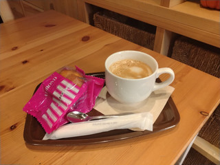 「キーコーヒー 東京アマンド六本木 マフィン プレーン」のクチコミ画像 by ぴのこっここさん