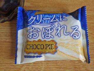 「ロッテ チョコパイ クリームにおぼれる 袋1個」のクチコミ画像 by 7GのOPさん