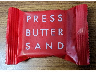 「PRESS BUTTER SAND バターサンド あまおう苺」のクチコミ画像 by dooさん