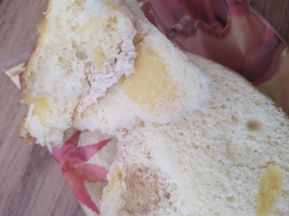 「ヤマザキ 3種のチーズのケーキ メープルクリーム 袋1個」のクチコミ画像 by ゅぃぽんさん