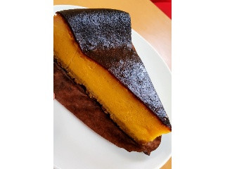 スターバックス パンプキンのバスクチーズケーキ