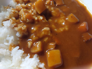 「江崎グリコ カレー職人 スパイシーチキンカレー 箱180g」のクチコミ画像 by アグレッシブさん