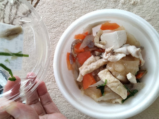 「イニシオフーズ 野菜を食べる豚汁 小」のクチコミ画像 by おうちーママさん