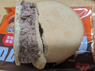 「森永 チョコクロサンドアイス 袋75ml」のクチコミ画像 by ゅぃぽんさん