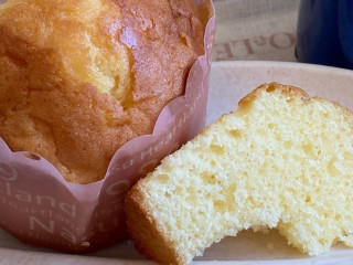 「いづみや Camembert Cheese Muffin 袋1個」のクチコミ画像 by もぐミさん