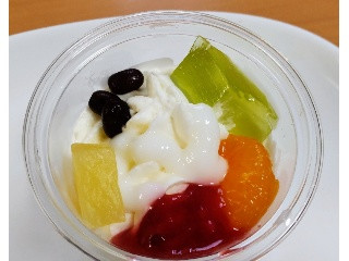 セブン-イレブン みるく練乳パフェ