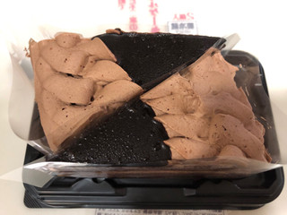 「不二家 横浜元町で生まれた不二家のトリフルケーキ 2個入」のクチコミ画像 by パン大好きさん