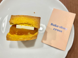 「Bake shop cross かぼちゃあんバターサンド 1個」のクチコミ画像 by やにゃさん