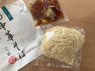 「秋田味商 比内地鶏スープ入り 鶏中華そば 塩味 一人前」のクチコミ画像 by こつめかわうそさん