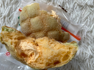 「ヤマザキ 大きな赤肉メロンパン メロンホイップクリーム 袋1個」のクチコミ画像 by ぷらりねさん